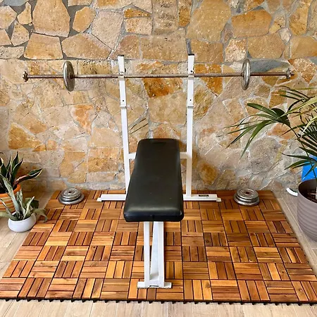 Eleutheria By The * Torre Chianca