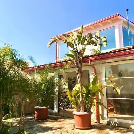 Eleutheria By The Torre Chianca