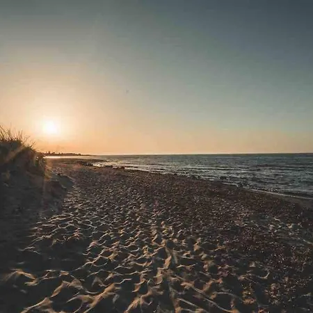Eleutheria By The Vakantiehuis Torre Chianca