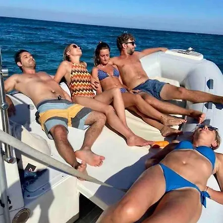 Vakantiehuis Eleutheria By The Torre Chianca