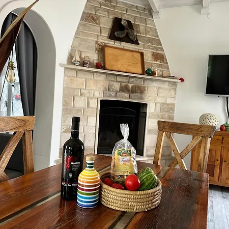 Holiday home Eleutheria By The Torre Chianca