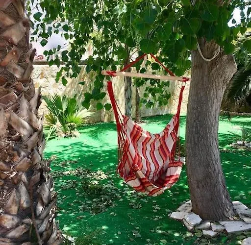 Дом отдыха Eleutheria By The *